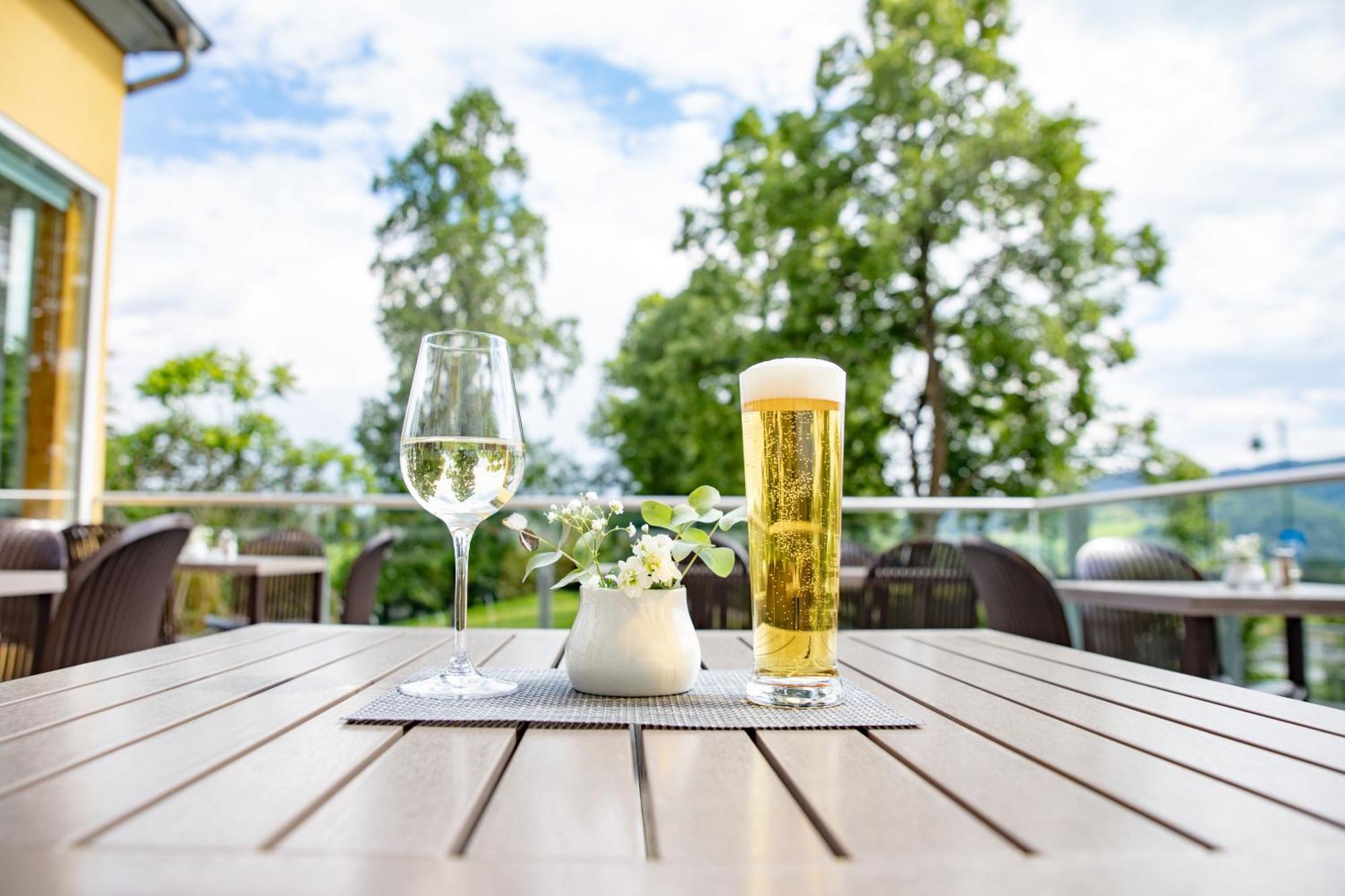 Jufa Hotel Garni Stubenberg Am See Exterior photo